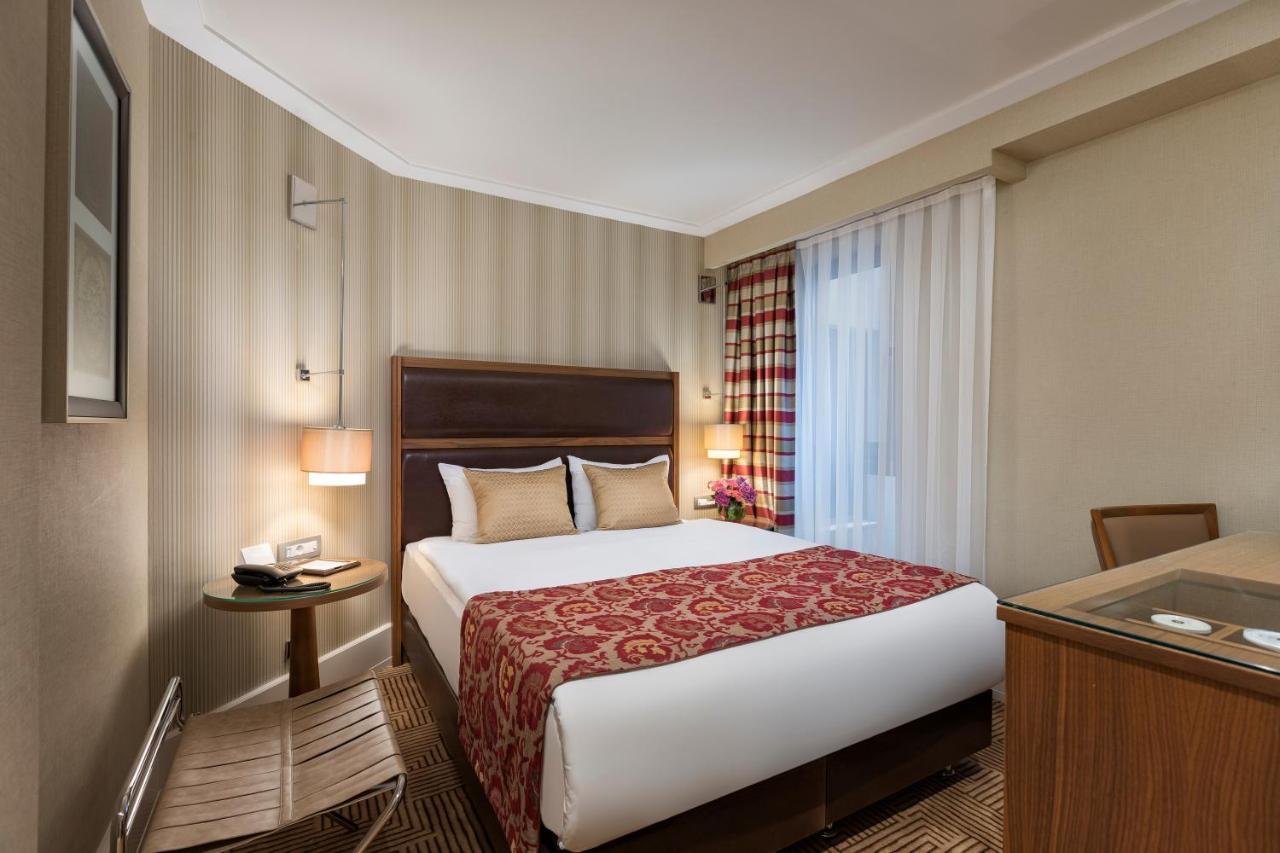Superior Double or Twin Room,1090775427:JPEG