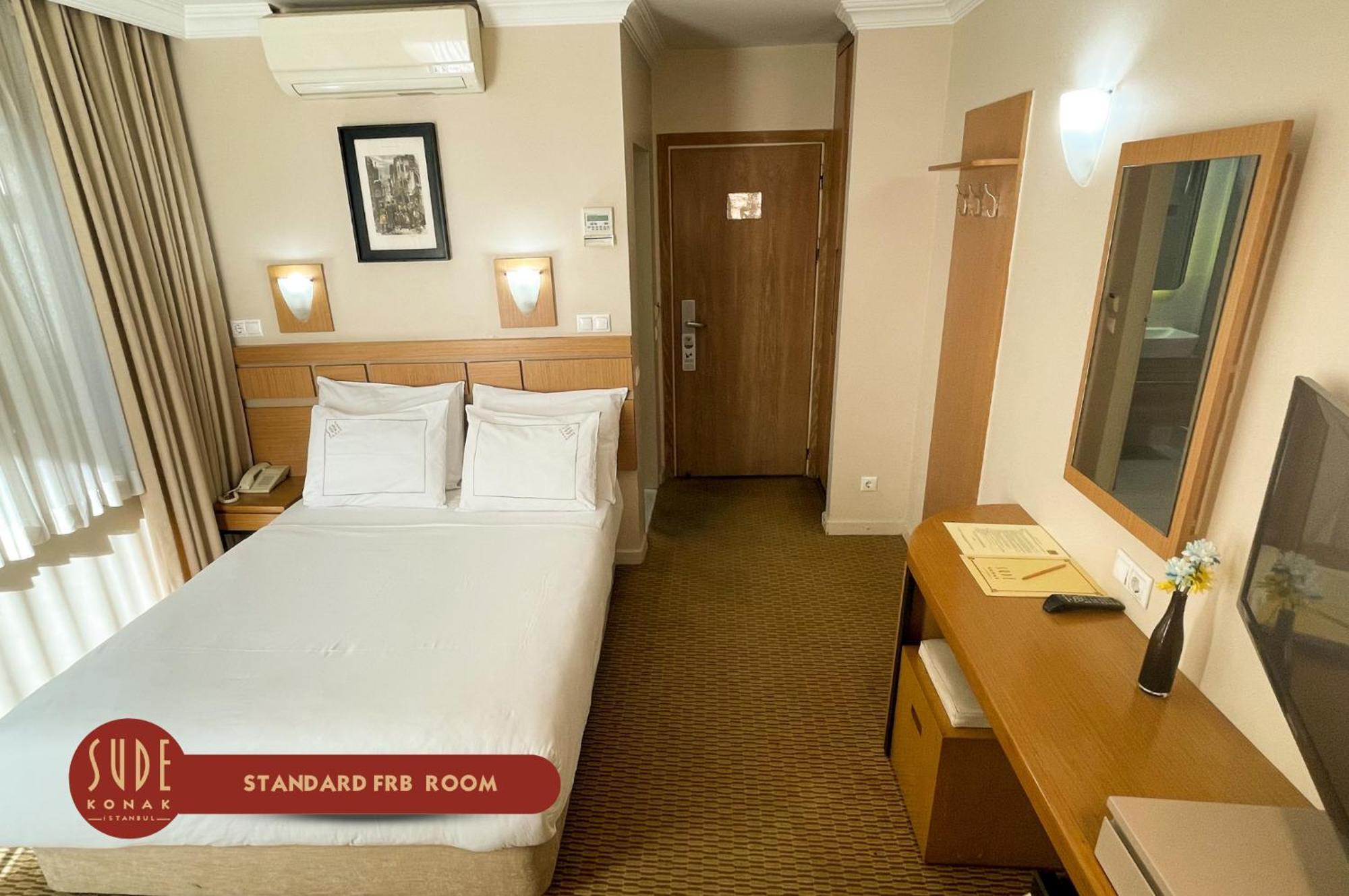 Standard Double French Bedroom,1207395412:JPEG