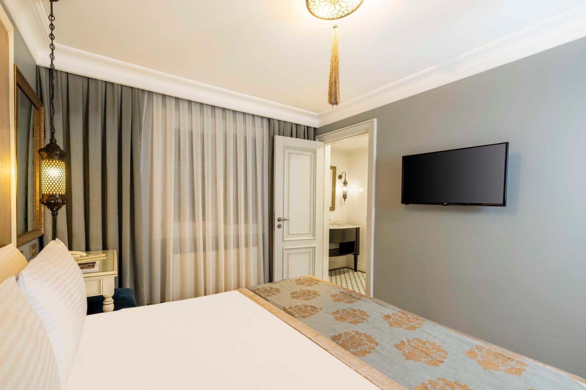 Superior Double or Twin Room,1627208265:JPEG
