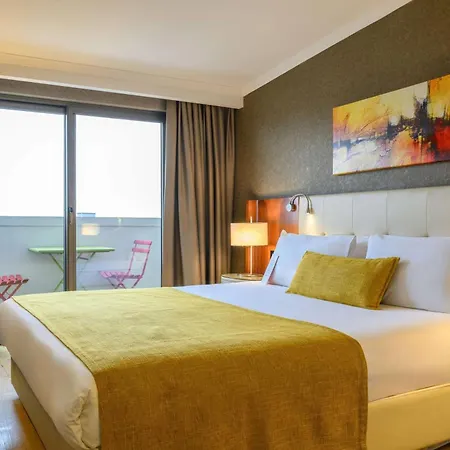 Ramada By Wyndham Istanbul Grand Bazaar-3